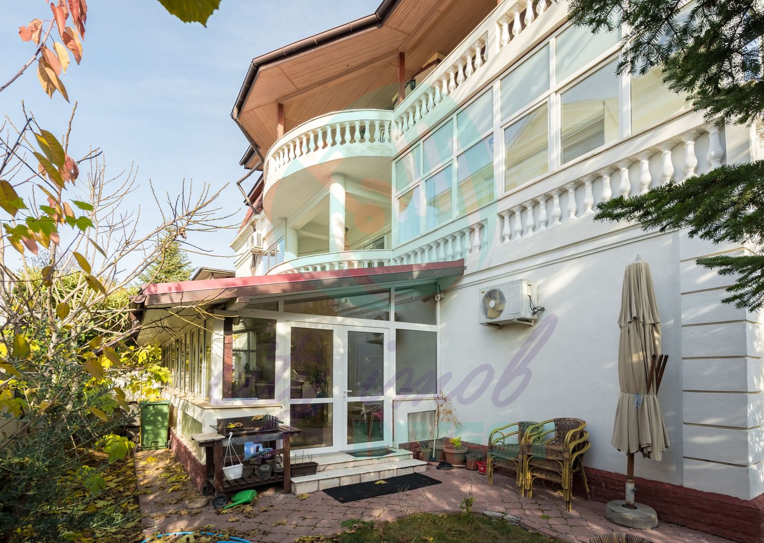 Vila spatioasa in zona Erou Iancu Nicolae - British School - Poză 4