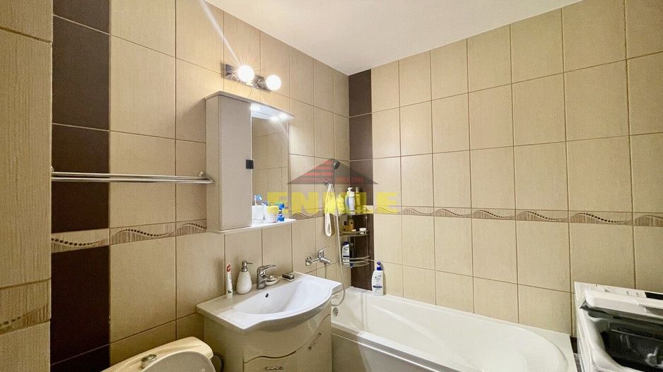 De vânzare apartament cu 3 camere decomandat, zona Gării. - Poză 7