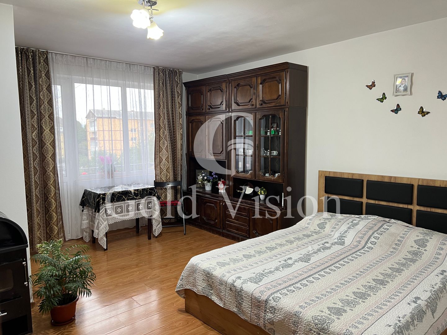 Apartament cu 1 cameră, etaj 3/4, 30 mp utili, zona Piața Rușilor - Poză 1
