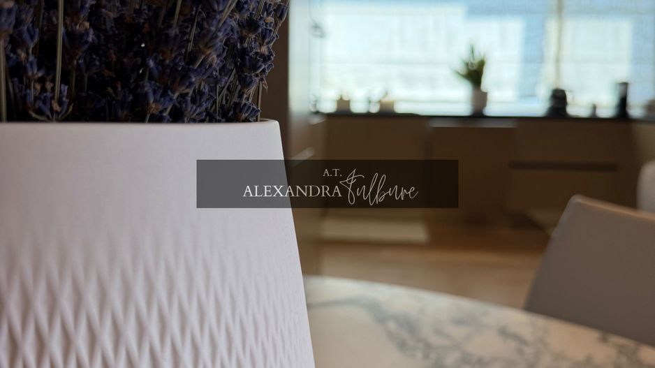 Apartament PREMIUM cu curte, terasă și lift cu acces direct în living - Poză 36