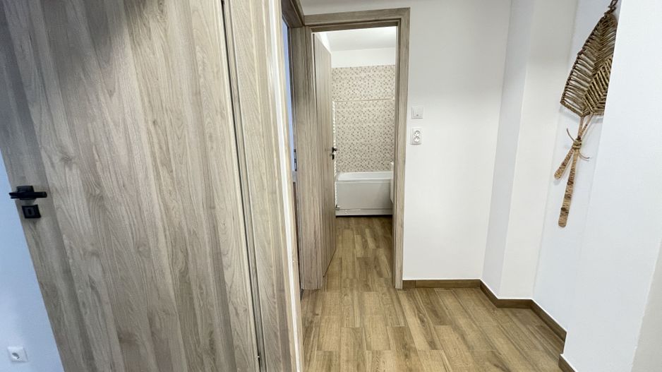 Amenajat complet, mobilat și utilat, totul nou - Poză 13