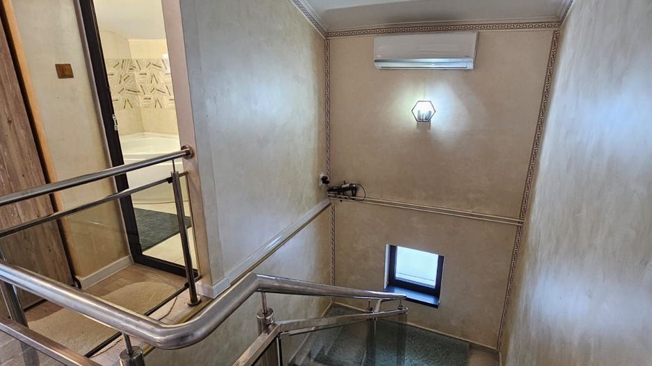 Casă / Vilă cu 5 camere de vânzare în Craiova - Poză 19