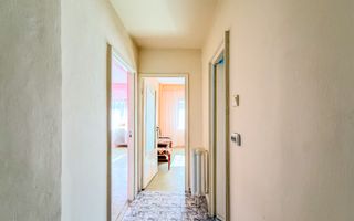 4 camere decomandate, 2200E/mp - Poză 6