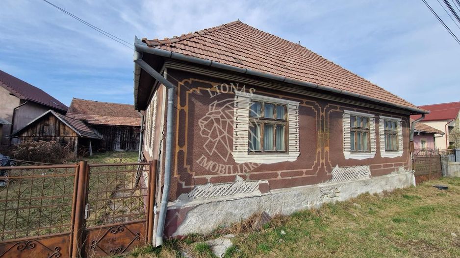 Casa 101 mp-teren 2080 mp-pod 101 mp-beci-Rusu Bargaului - Poză 1