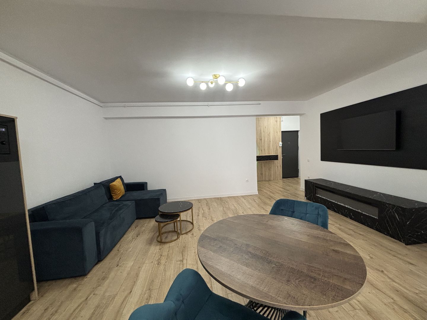 Apartament 2 camere cu terasă zona Doamna Stanca - Poză 2