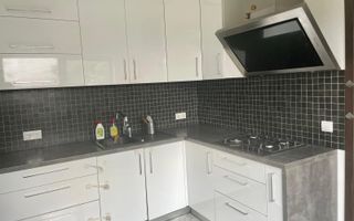 Casa moderna de 3+1 camere 122mp, 200mp teren, parcare,  Piata 1 Mai - Poză 3