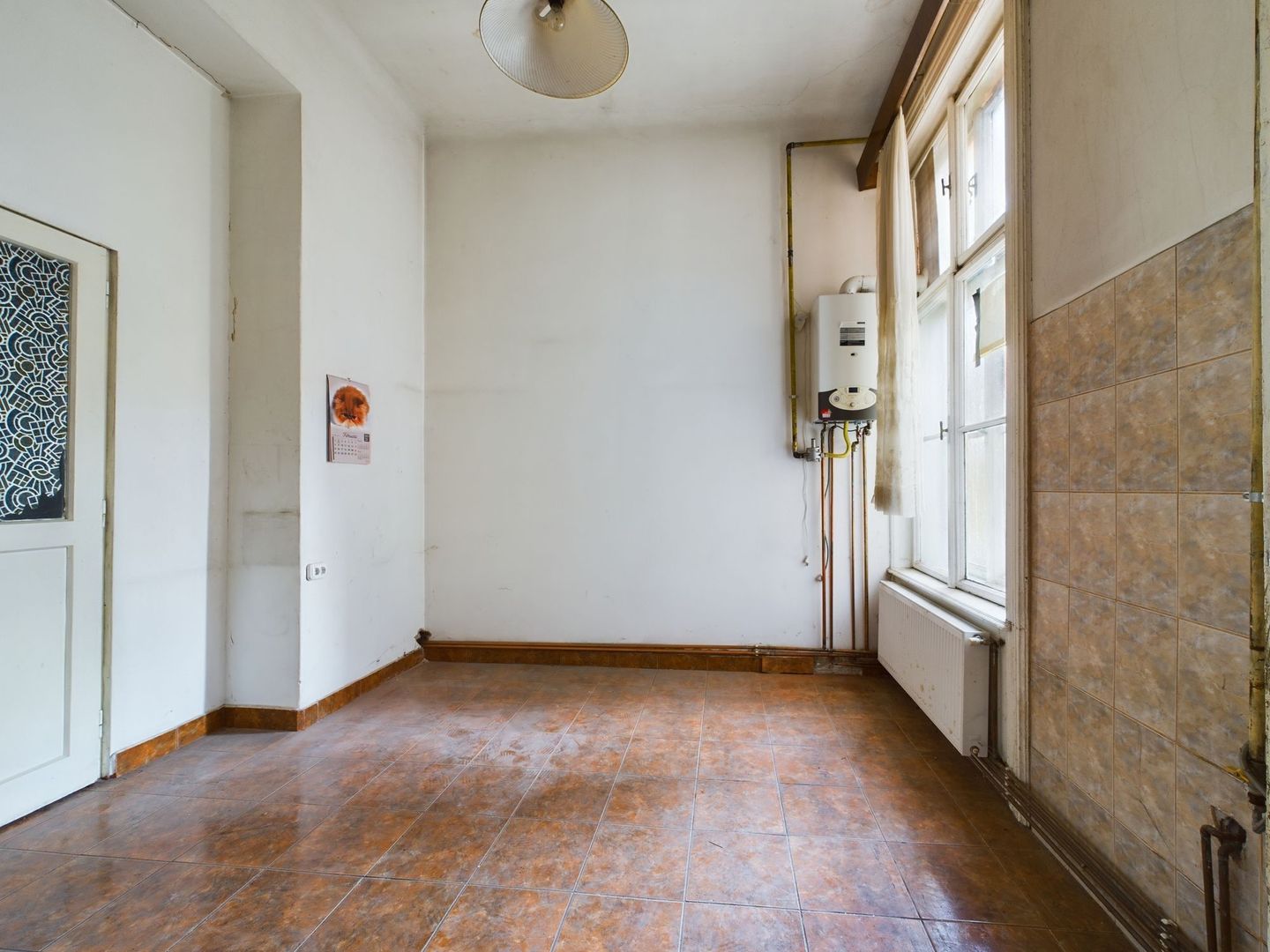 Apartament generos în zonă centrală cu clădiri istorice! - Poză 4