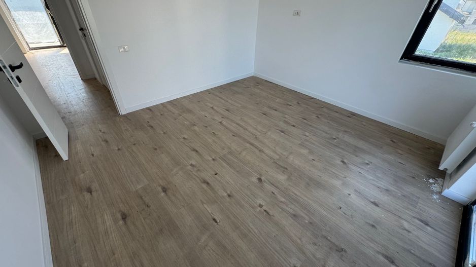 Individuala Otopeni, Odaile, curte MARE, 6 CAMERE - Poză 8