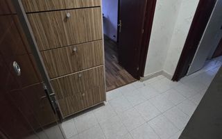 vand apartament 3 camere zona ultracentrala,vedere la Dunare ,etaj 2, - Poză 13