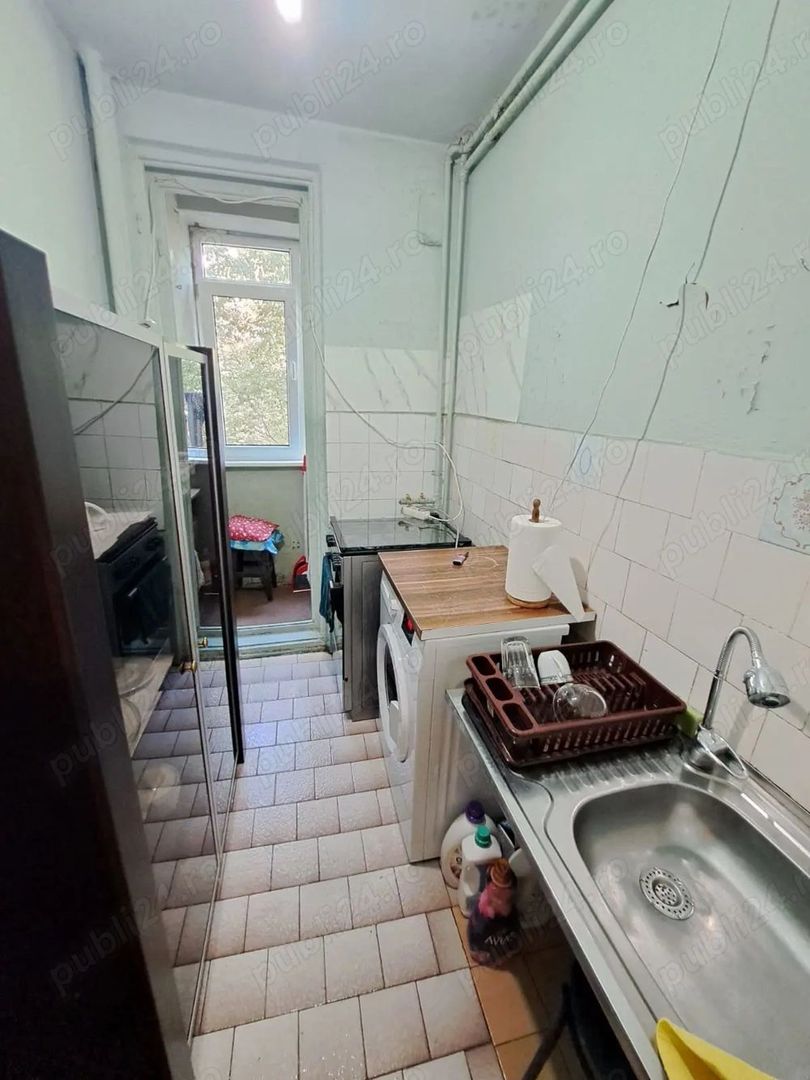 Vând apartament 3 camere,semidecomandat, 44mp,Militari-Apusului - Poză 9
