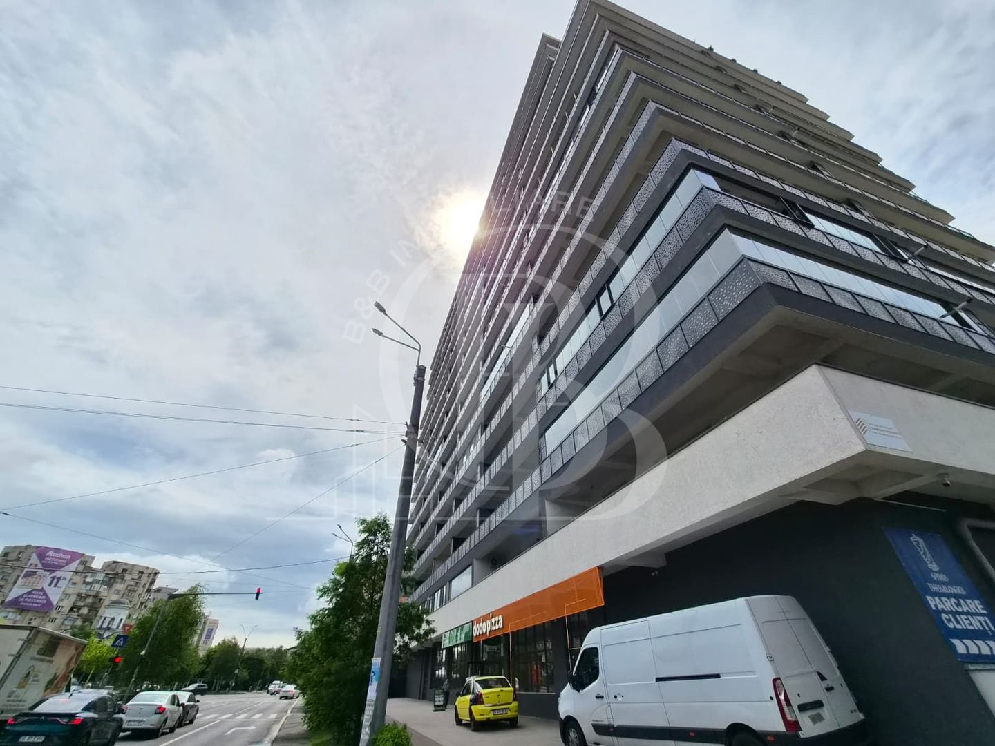 3 camere Loc de parcare inclus Terasa 35mp Liviu Rebreanu - Poză 28