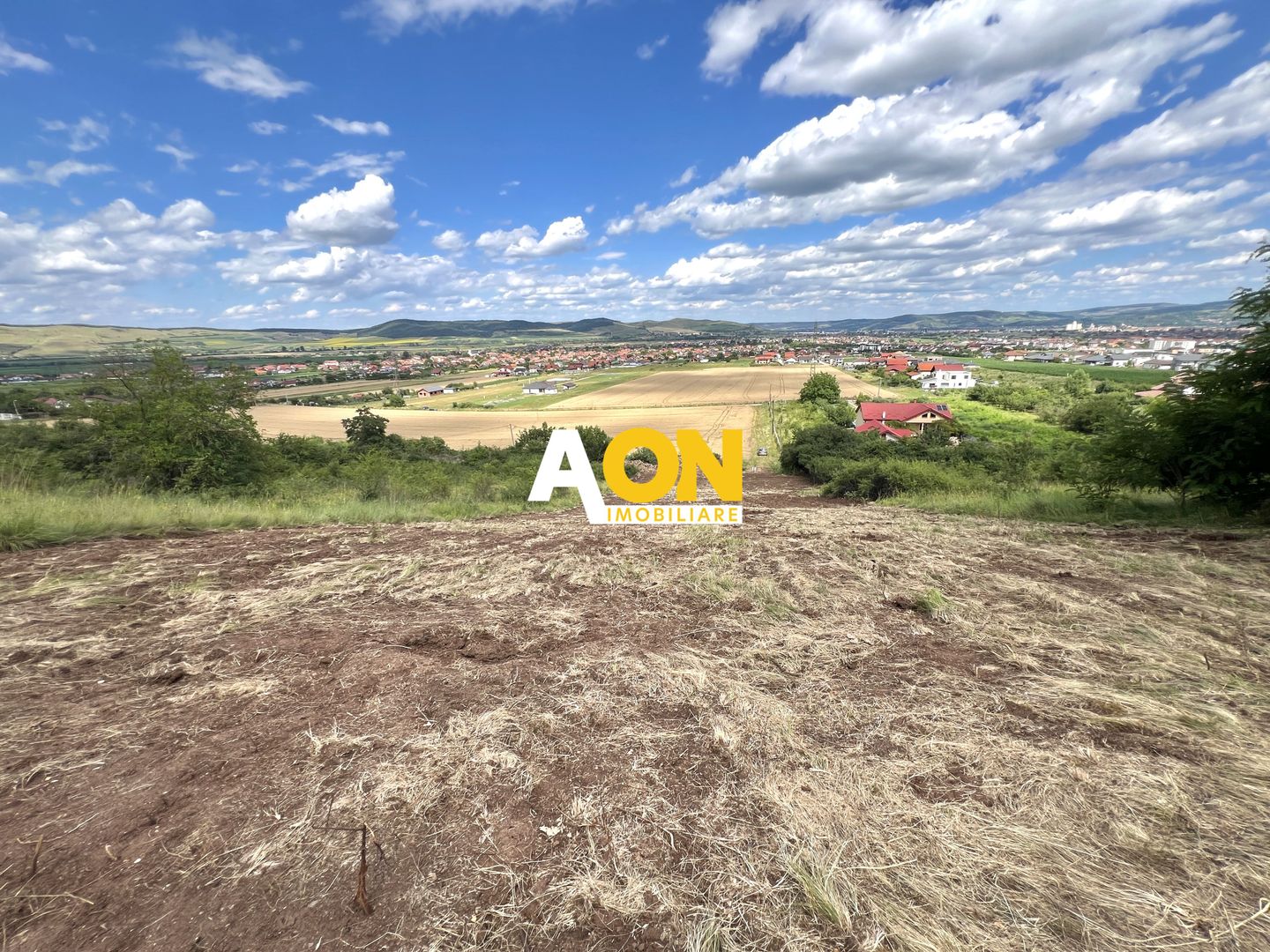 Teren sub padure cu o priveliste deosebita, 1500mp - Poză 7