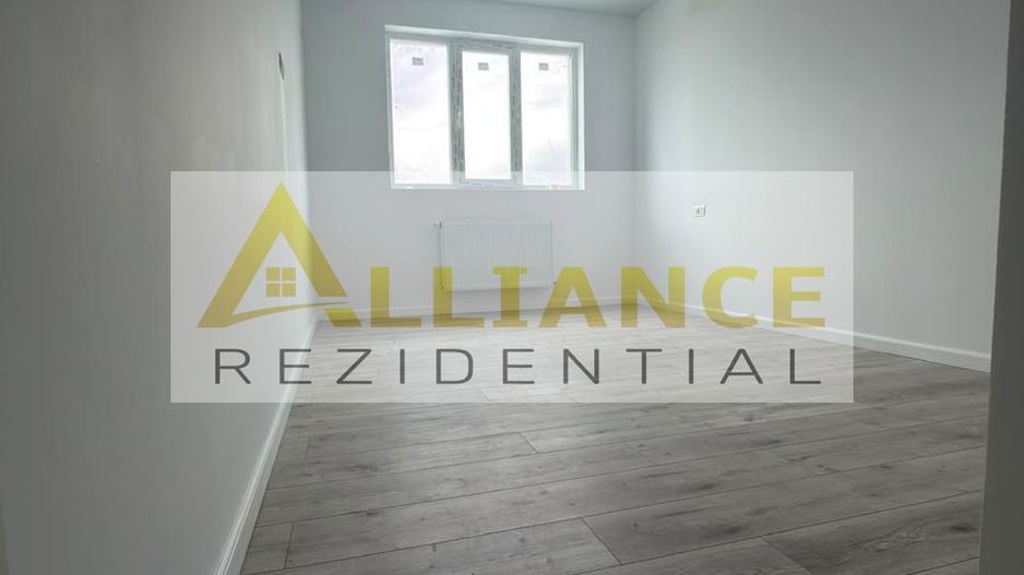 Apartament 3 camere cu parcare inclusa 100.000 euro - Poză 3