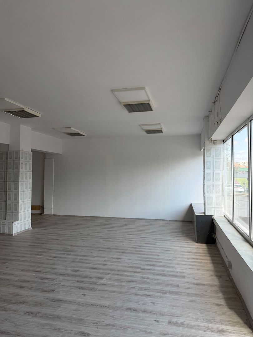 SPATIU COMERCIAL PREMIUM-DE INCHIRIAT153mp/SF.GHEORGHE/COVASNA - Poză 2