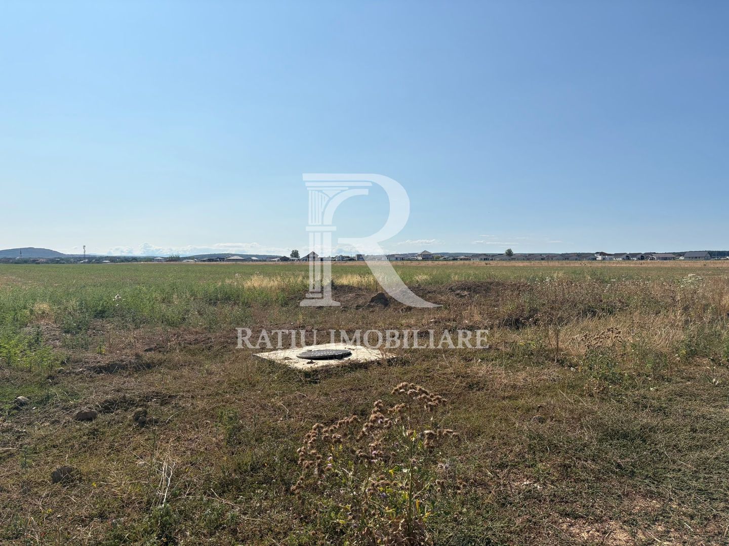 Teren intravilant |  11.955 mp | Cihei - Poză 2