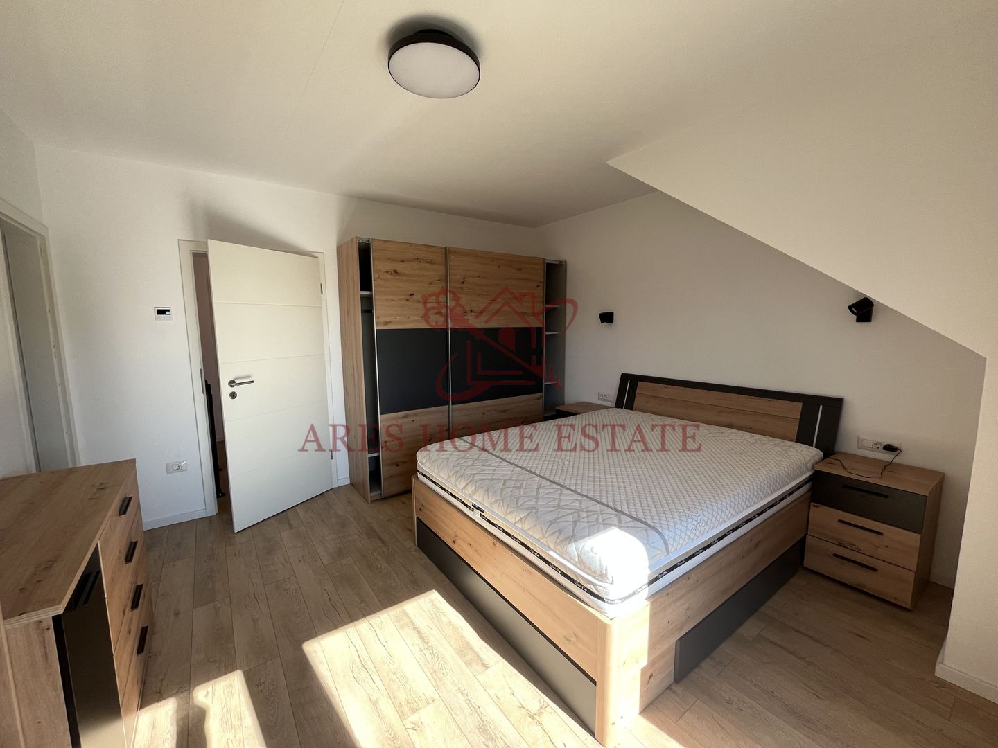 Duplex mobilat si utilat la cheie | Toate utilitatile - Poză 15