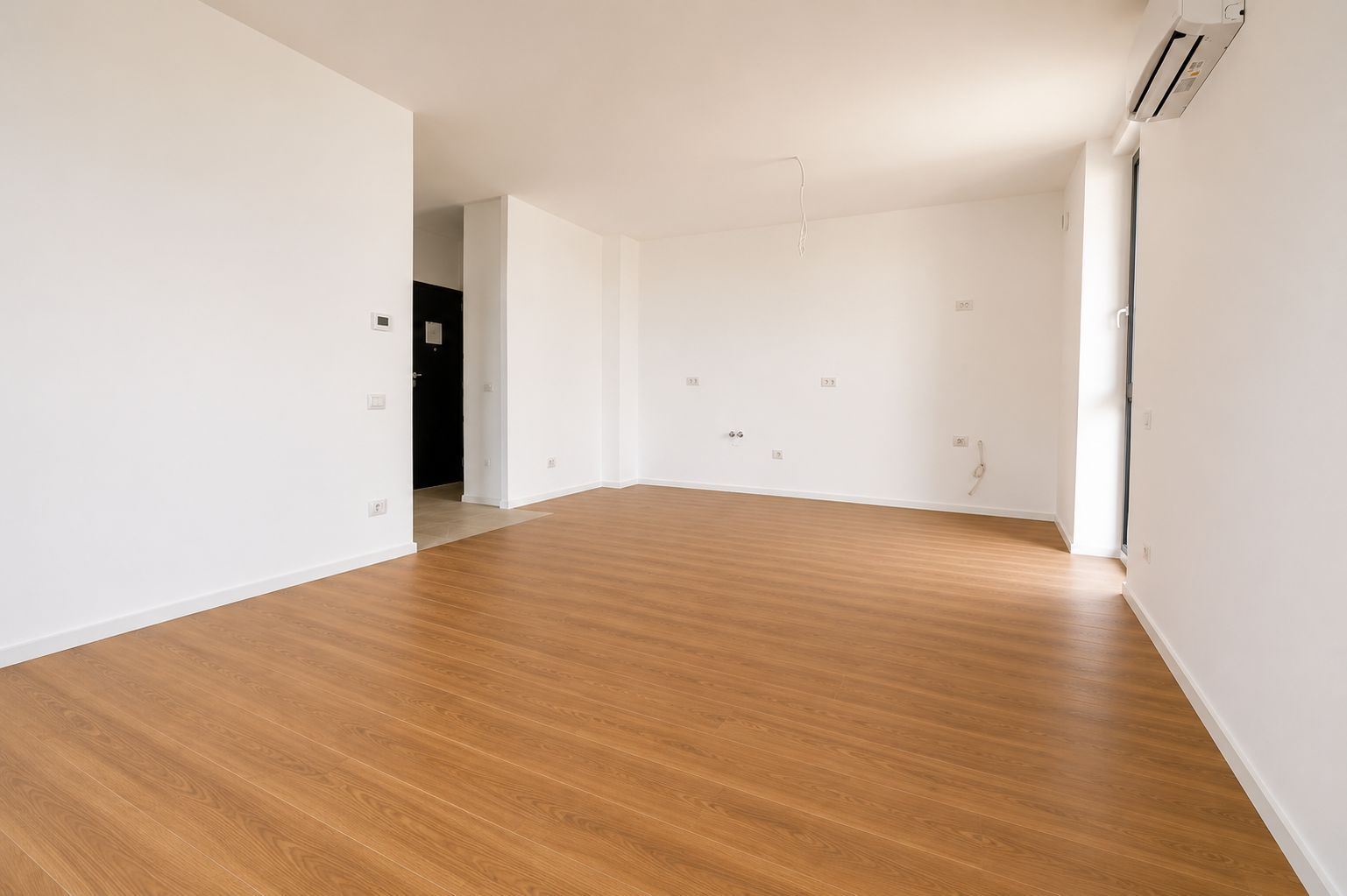 Apartament nou cu 2 camere, Complex Ateneo, 54.5 mp, direct de la proprietar, parcare inclusa - Poză 14