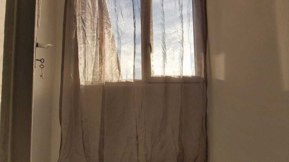 Apartament de vanzare, 2 camere, balcon inchis, 45 mp utili, Sebes - Poză 2