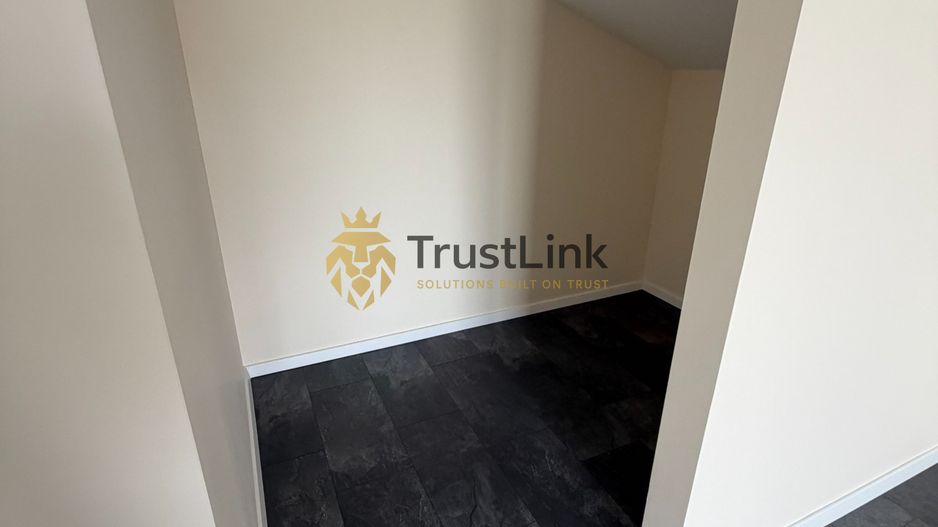 Casa de vanzare 4 camere Finalizata 380mp curte comuna Berceni - Poză 12