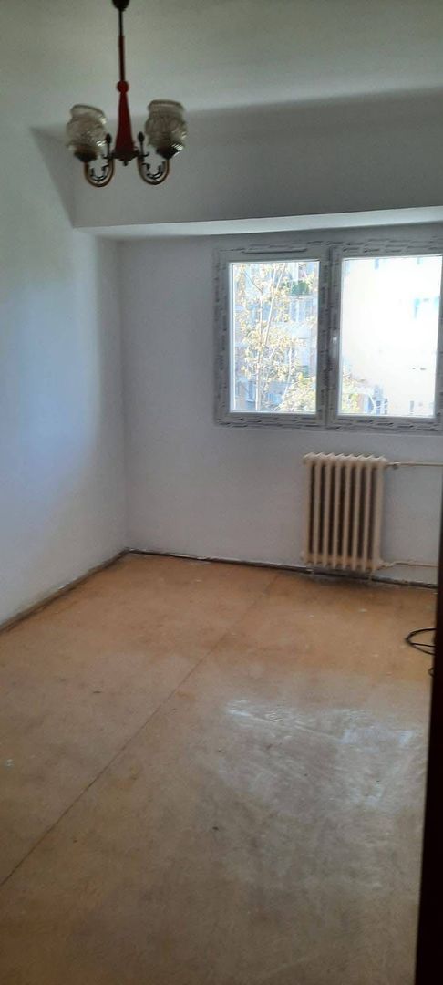 Apartament 3 camere bloc anvelopat Valea Ialomitei Drumul Tabere - Poză 11