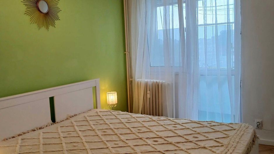 GARSONIERA TITAN, RENOVAT, BUCATARIE INCHISA, MOBILATA, COMISION 0% - Poză 1