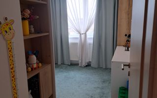 Apartament 3 camere + loc de parcare - zona Tractorul/Nicolae Labis - Poză 9