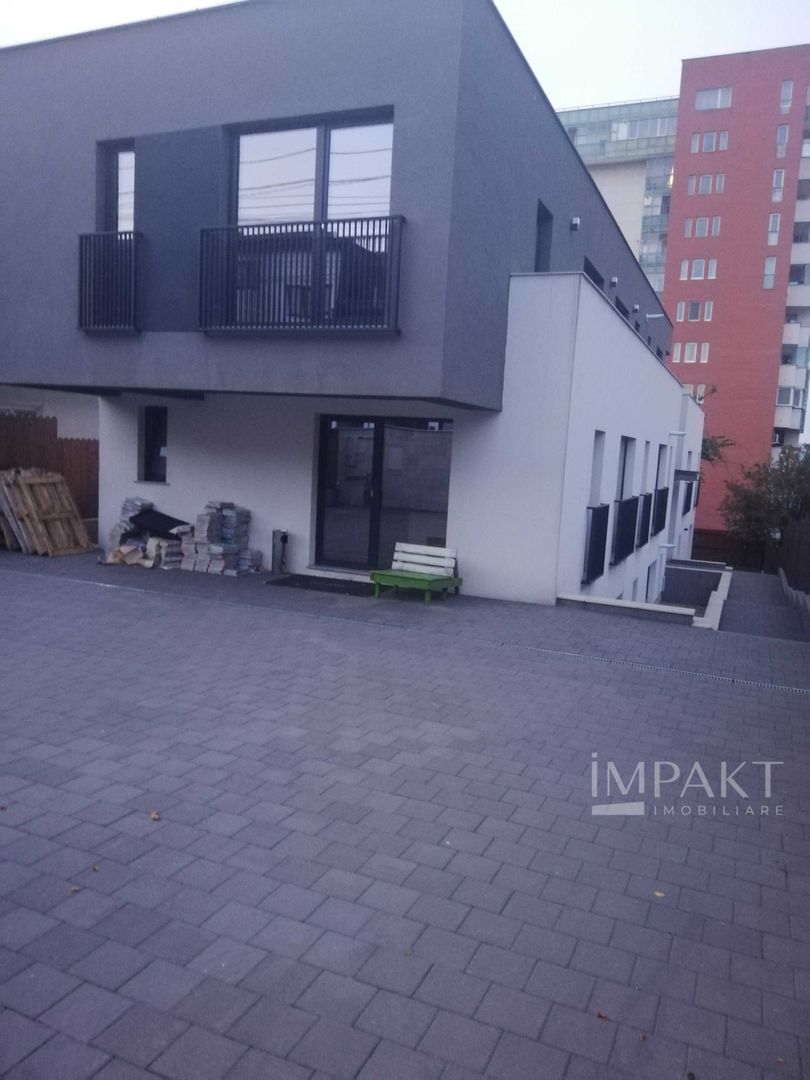 Dau in chirie cladire de 500 mp, superfinisat, teren 600 mp,str Meteor - Poză 3