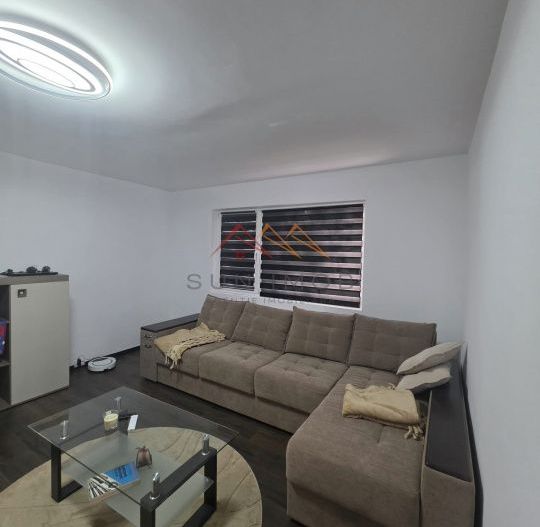 Apartament 3 camere, central, renovat recent, zona linistita, Campina - Poză 3