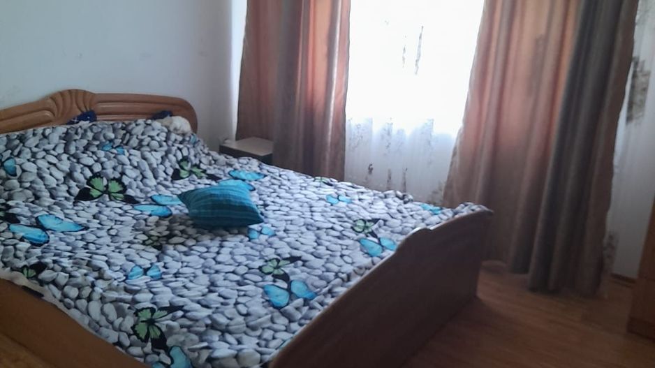 Ap 3 camere 60 mp + curte 18 mp și loc de parcare - Poză 10