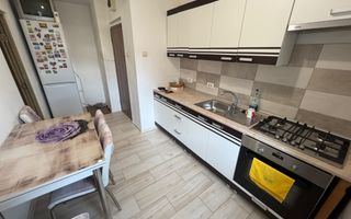 Apartament 2 camere, etaj 2 - zona Cetate - Poză 5