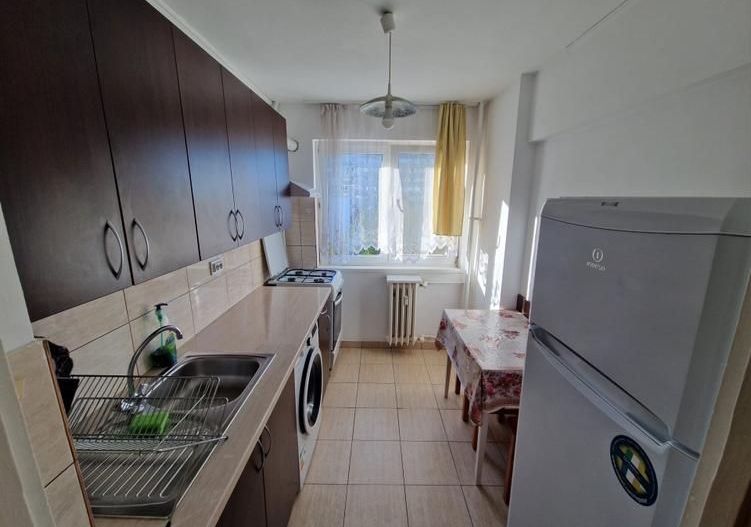 Apartament 2 camere, zona linistita, perfect - Poză 6