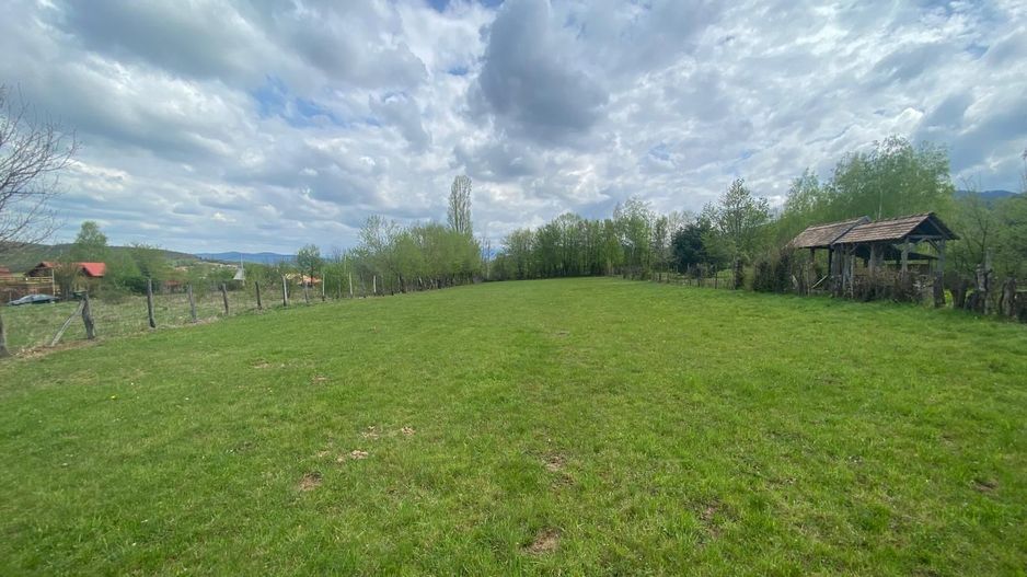 Parcela de teren intravilan cu un view superb-Tocile-Sibiu - Poză 1