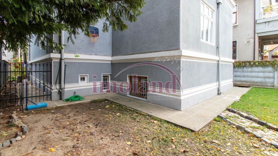 Inchiriere - Rezidenta/Birouri - Vila cu curte - Aviatorilor - Poză 38