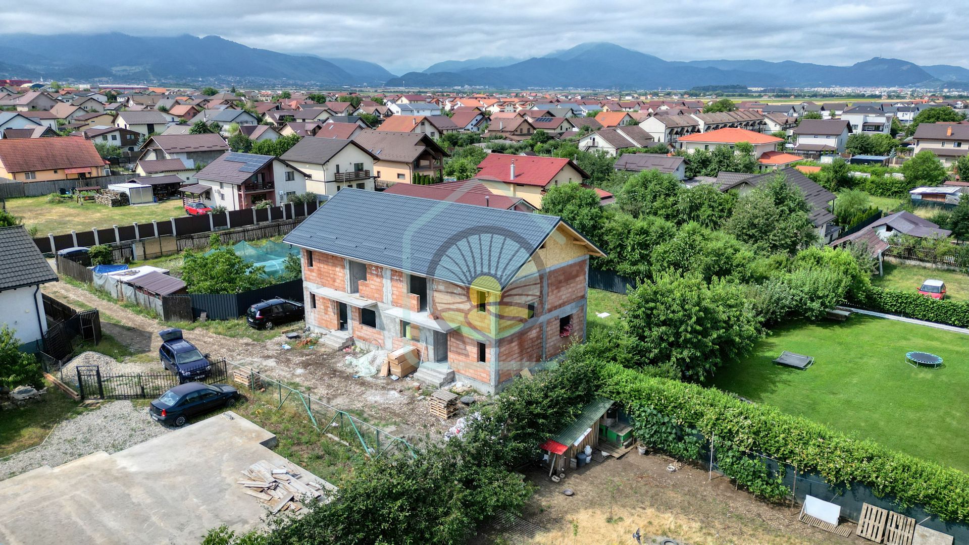 CASA  5 CAMERE IZVOR-TARLUNGENI - Poză 24