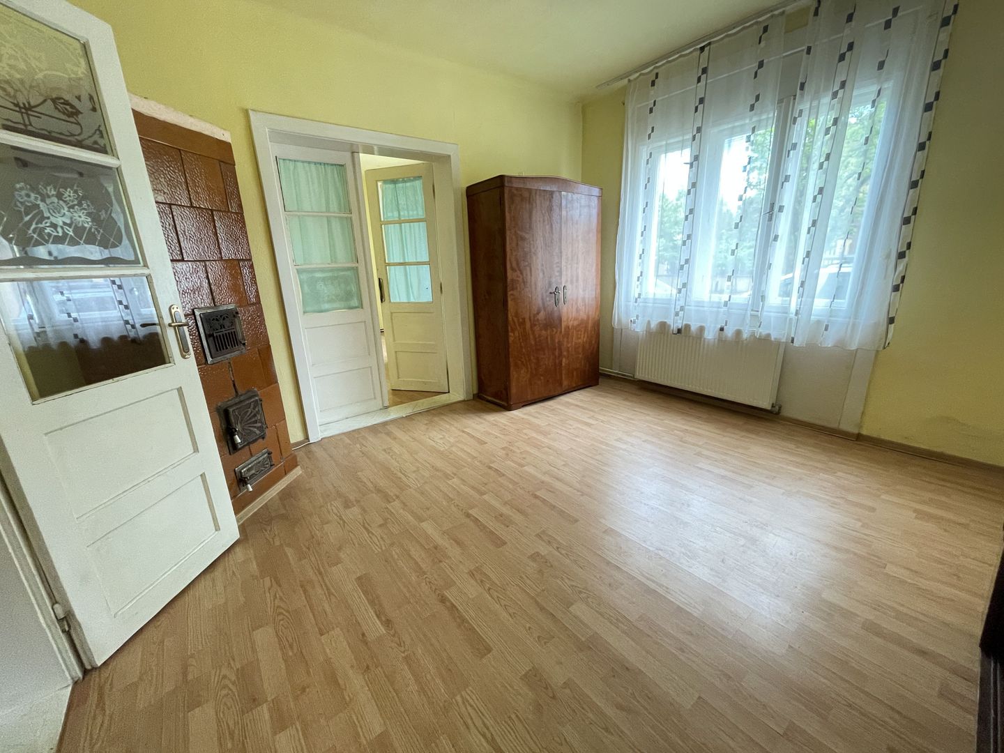 CASA CU TEREN MARE IN ZONA MEHALA - Poză 4