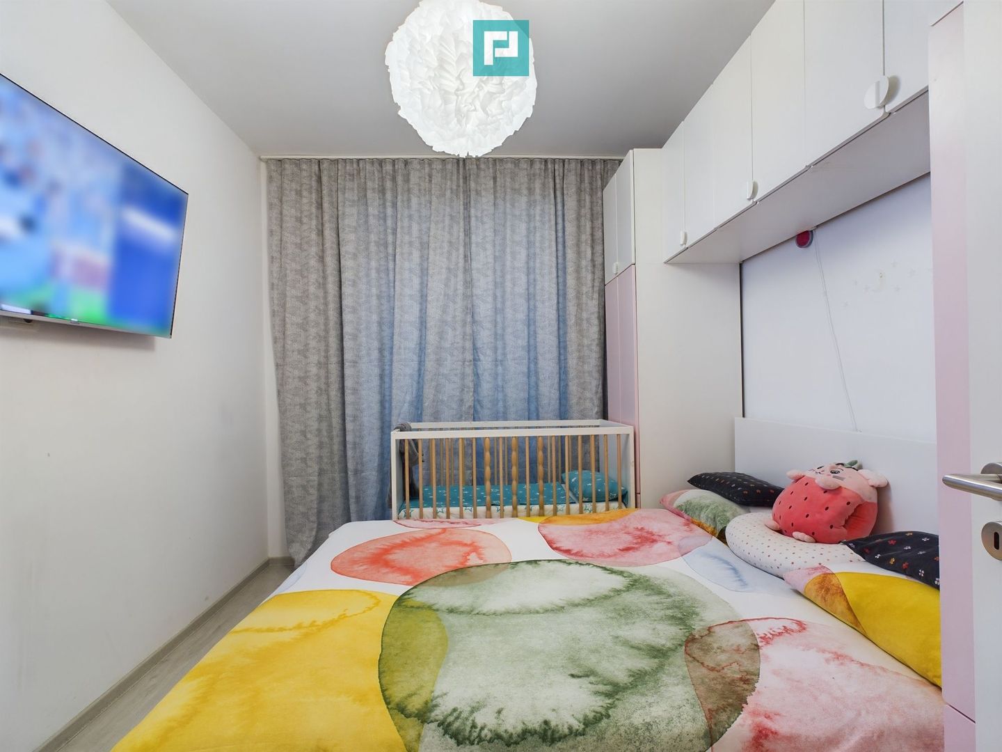 Apartament modern cu 3 camere și curte privată generoasă – Dumbrăvița - Poză 6