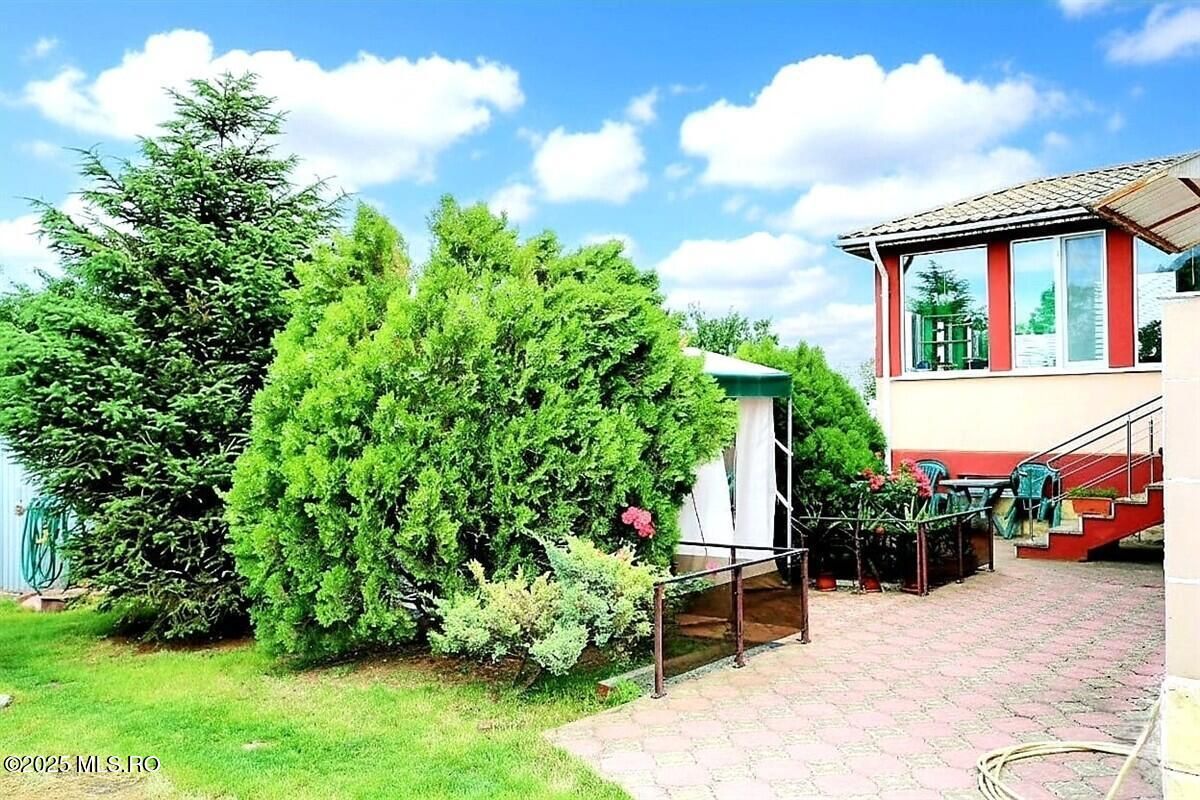 Ovidiu - Str. Nationala, Vila P+1E, teren 1094 mp, vedere la lac! - Poză 23