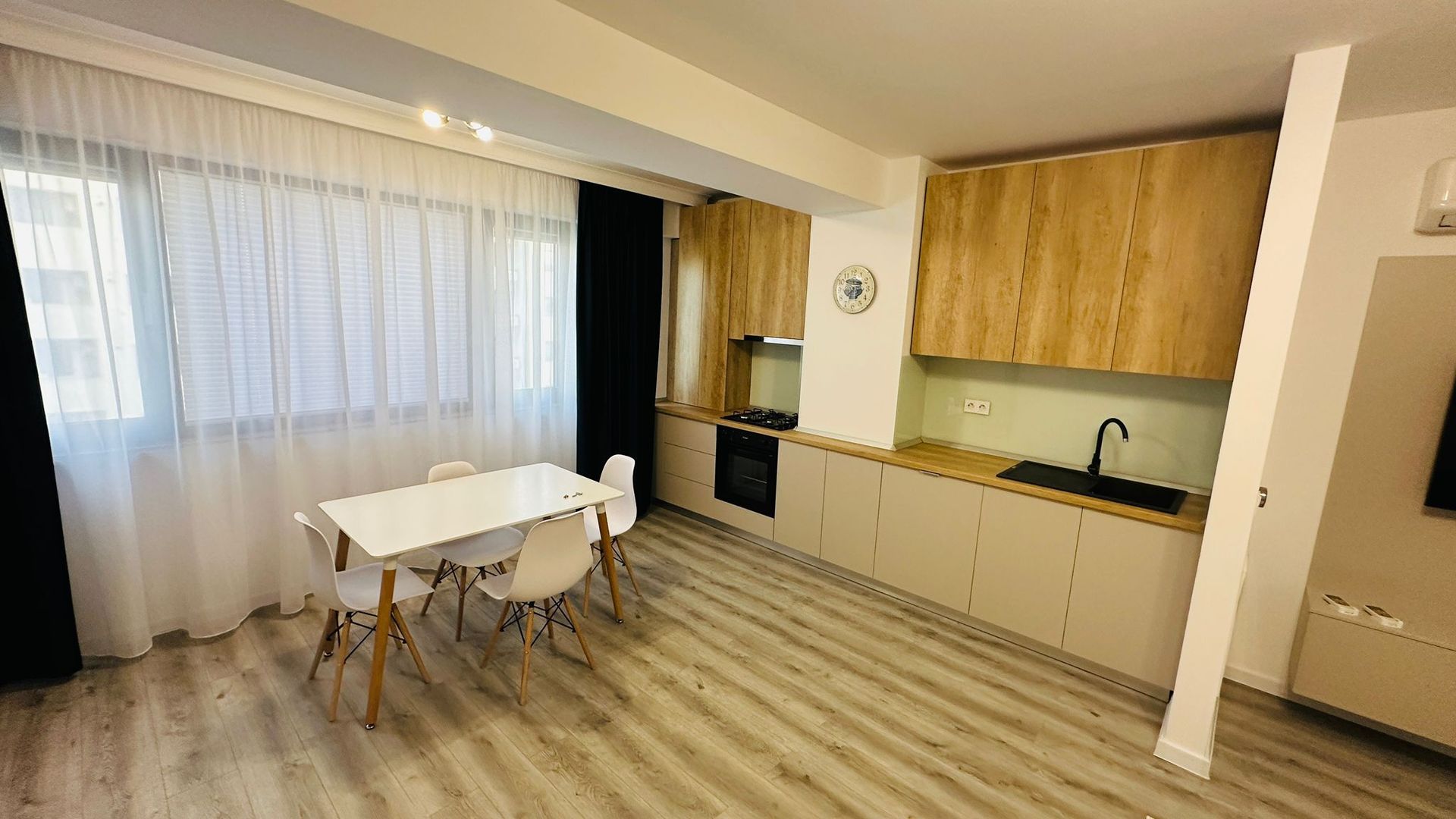 Apartament 2 camere de inchiriat Rond OMV, 5 min metrou - Poză 3
