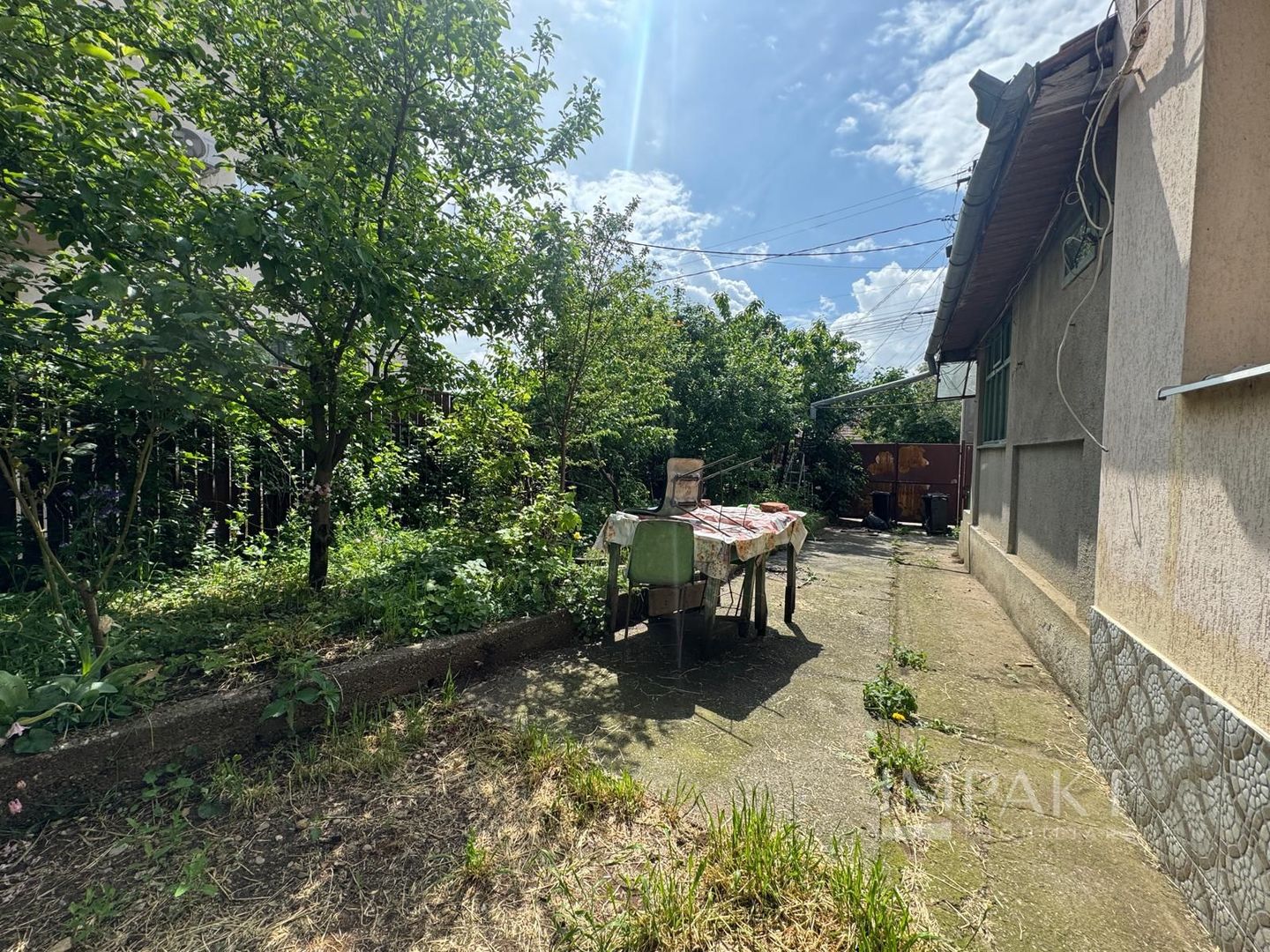 Casa cu teren generos in cartierul 'Intre Lacuri'!!! - Poză 17