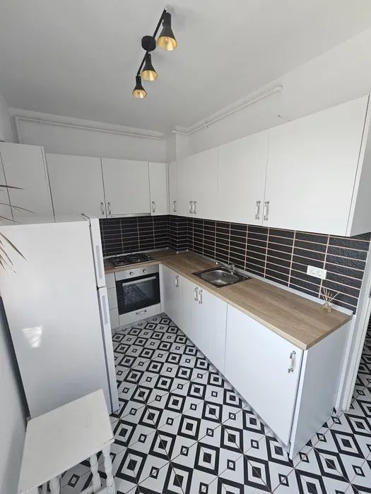 GARSONIERA GROZAVESTI, BLOC NOU, CENTRALA,MASINA DE SPALAT VASE,METROU - Poză 2