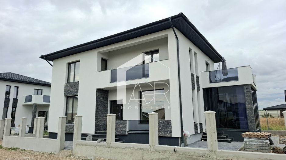 Vila P+1E, cu 4 camere, Paulesti - Poză 1