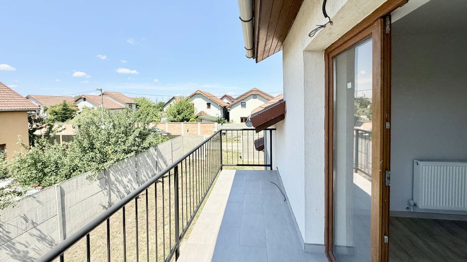 Preț redus 10.000 Eur | Casa finisata, teren 450 mp, in Pecica - Poză 2