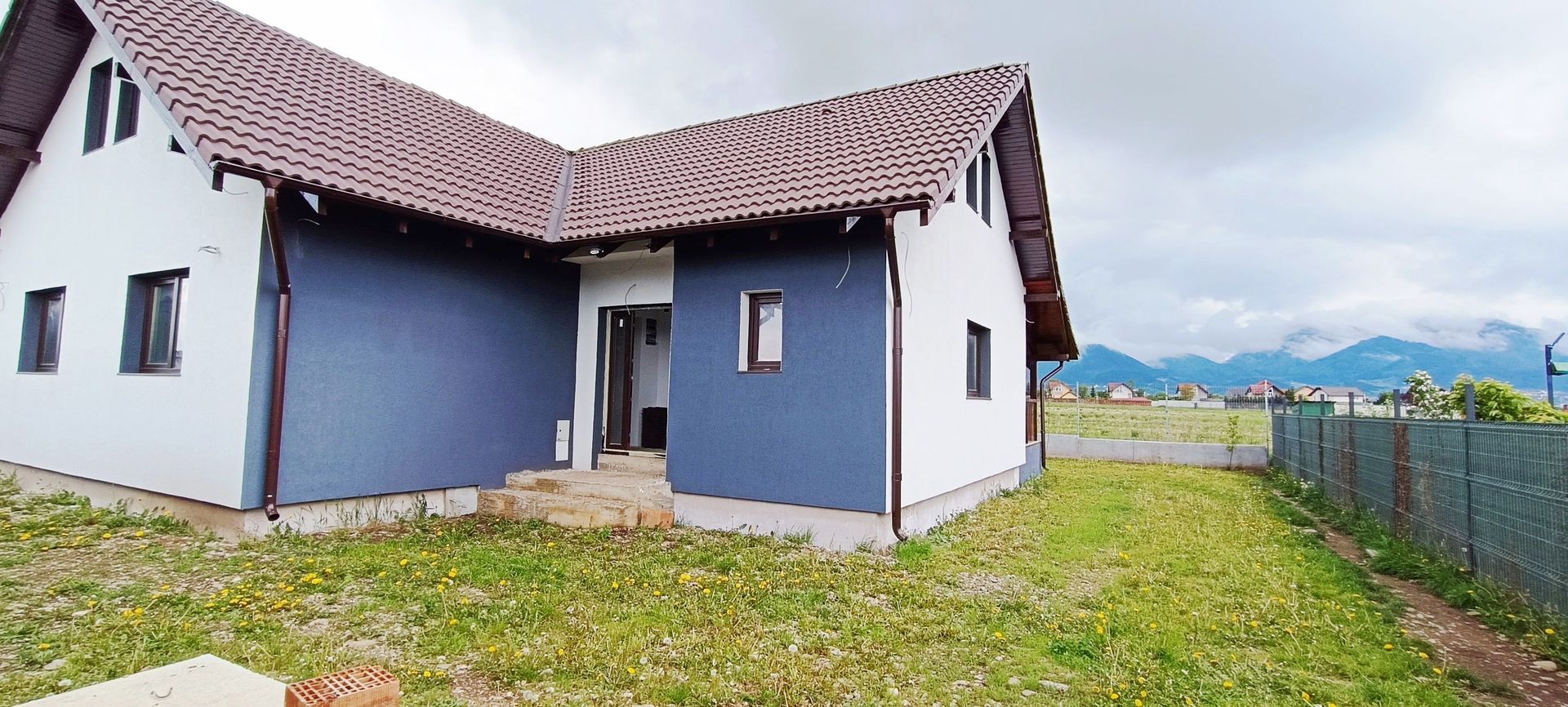Casa cu suprafata de 126mp langa  Brasov -Raza Soarelui - Poză 9