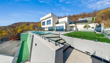 Vila unica cu panorama superba asupra Clujului, cartier Grigorescu!