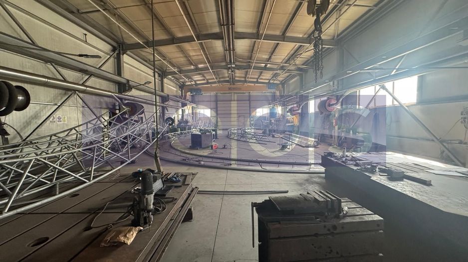 Hală industrială 374mp echipată | Pod rulant + utilaje | Crevedia - Poză 3