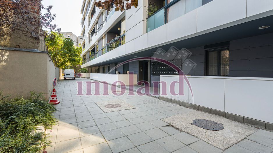 Vanzare - Apartament 3 camere- ULTRACENTRAL - Complex Delea Veche 24 - Poză 20