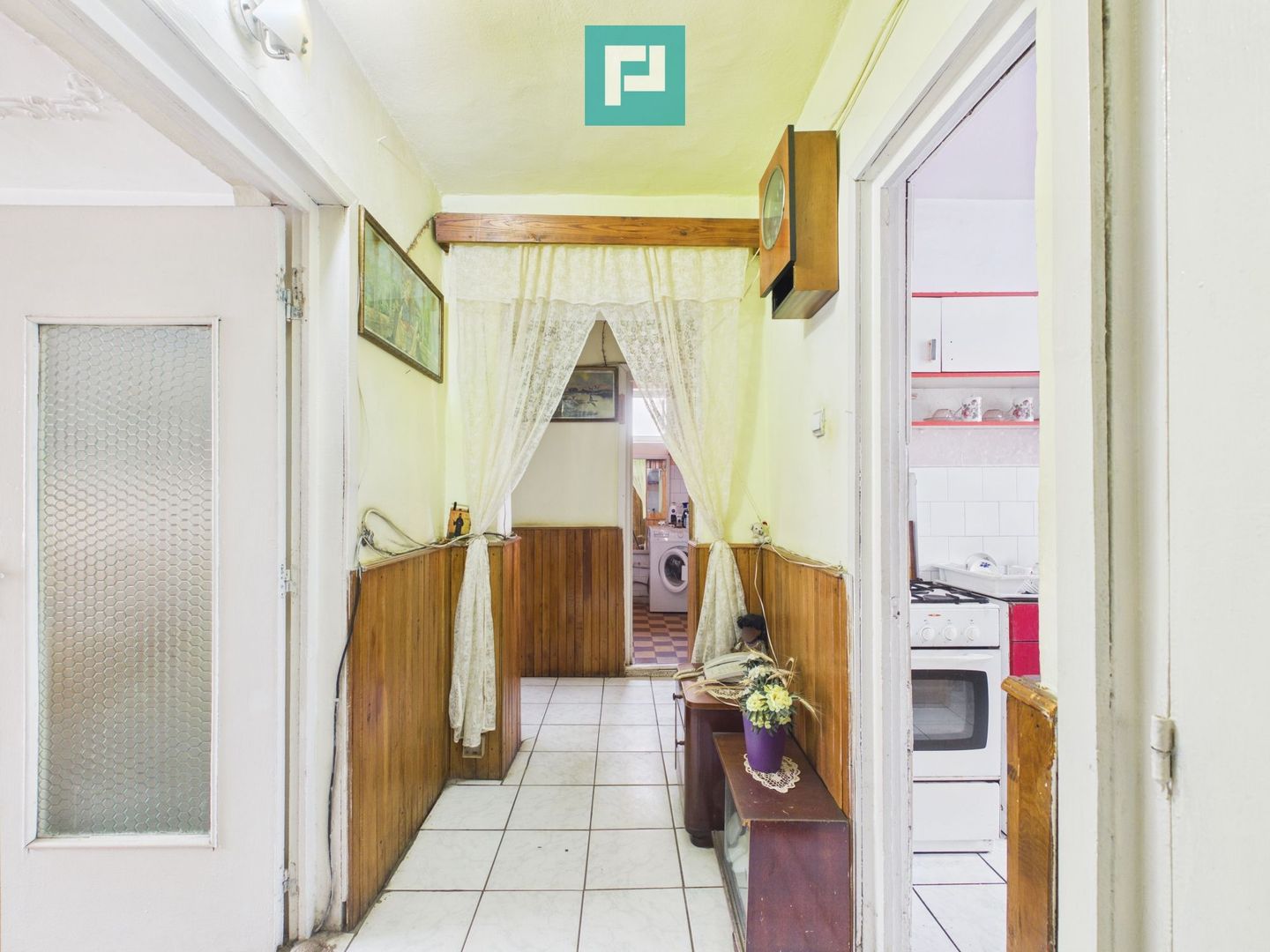 Apartament cu 3 camere zonă centrala în Lipova - Poză 4