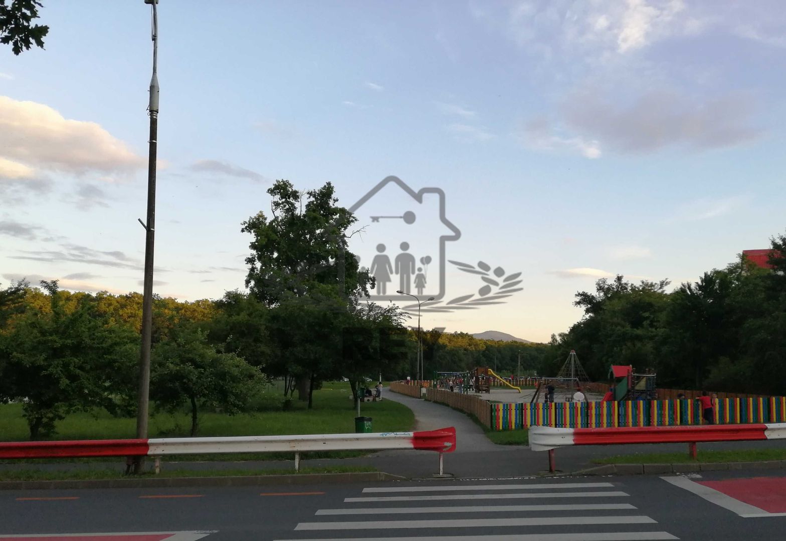 Apartament cu 2 camere, etaj intermediar, renovat - Poză 9