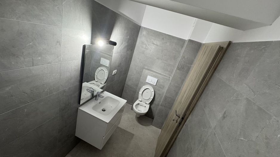 Inchiriere Apartament Ultralux Cu Piscină La metrou - Poză 5