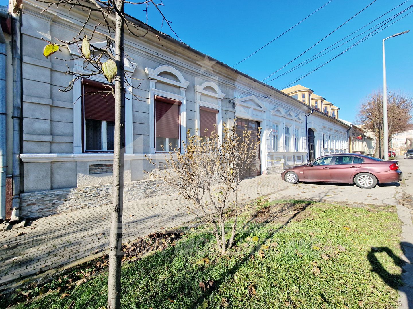 Casa pozitie ultracentrla in Alba Iulia - Poză 1